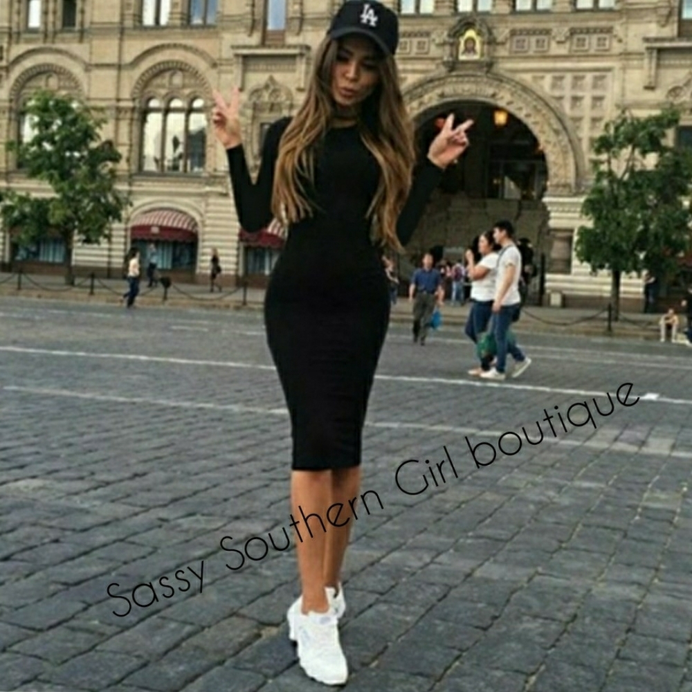 🆕⭐ Black bodycon midi dress - Picture 2 of 6